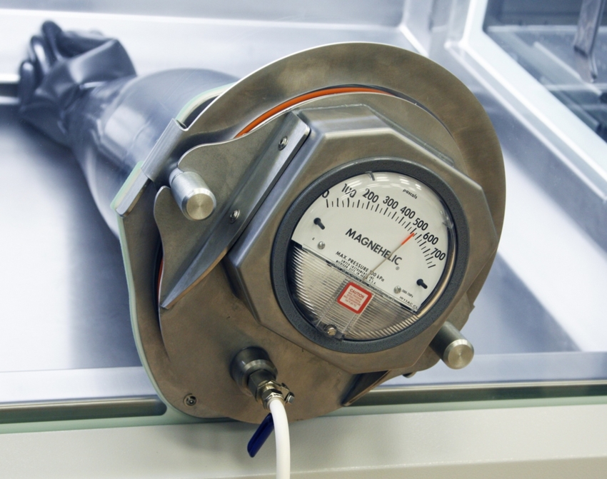 Автономный модуль проверки целостности перчаток