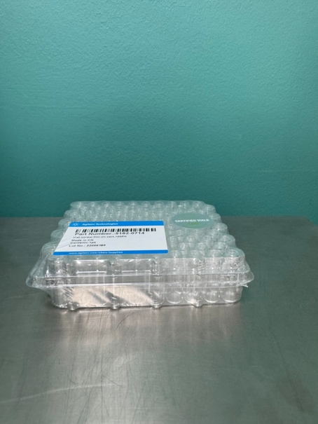 Виалы на 2 мл с резьбой, прозрачное стекло,сертифицированные,100 шт./упак.