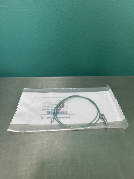 Капилляр стальной, внутр. диаметр 0.17 мм, длина 500 мм, с 2-мя предварительно резьбовыми фитингами из нержавеющей стали с нормальным винтом для размера резьбы 10-32