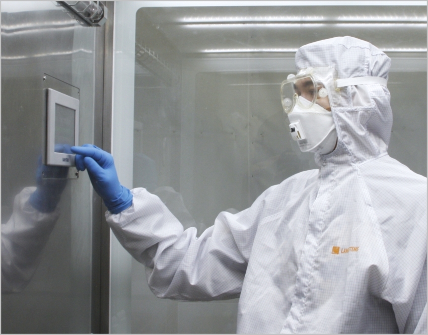 Ламинарная кабина для отбора проб и взвешивания