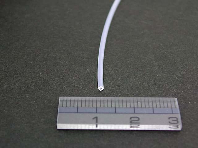 Трубка из ETFE, наруж. диам. 1.6, внутр. диам. 0.8, за метр