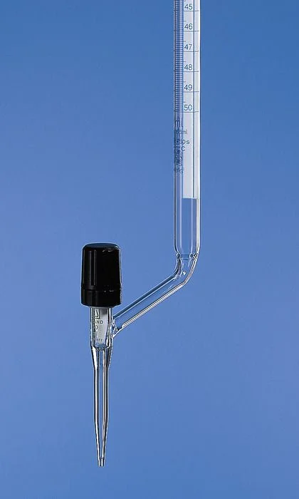 Бюретка BLAUBRAND, класс AS, 10 мл : 0,02 мл, с боковым краном, кран PTFE, полоса Шеллбаха, DE-M