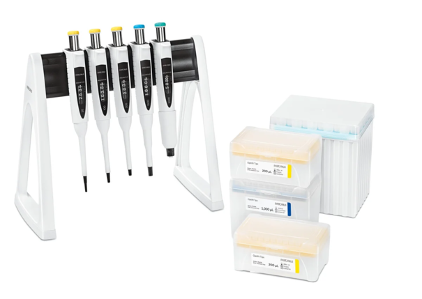 Набор дозаторов Sartorius Proline Plus 3 + 1 шт.: одноканальные дозаторы 1–10 мкл, 20–200 мкл и 100–1 000 мкл, а также 8-канальный дозатор 30–300 мкл, со штативом и наконечниками