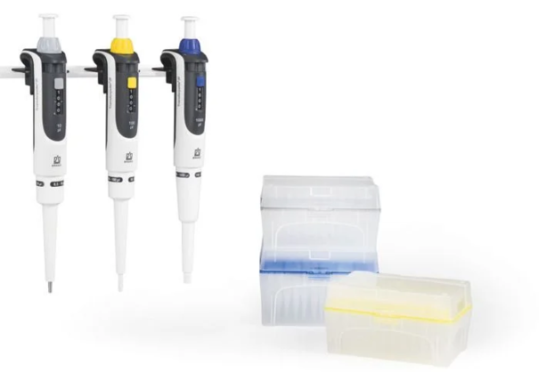 Стартовый набор Midi: три дозатора Transferpette S (20, 200, 1000 мкл), наконечники в TipBox, держатели, DE-M